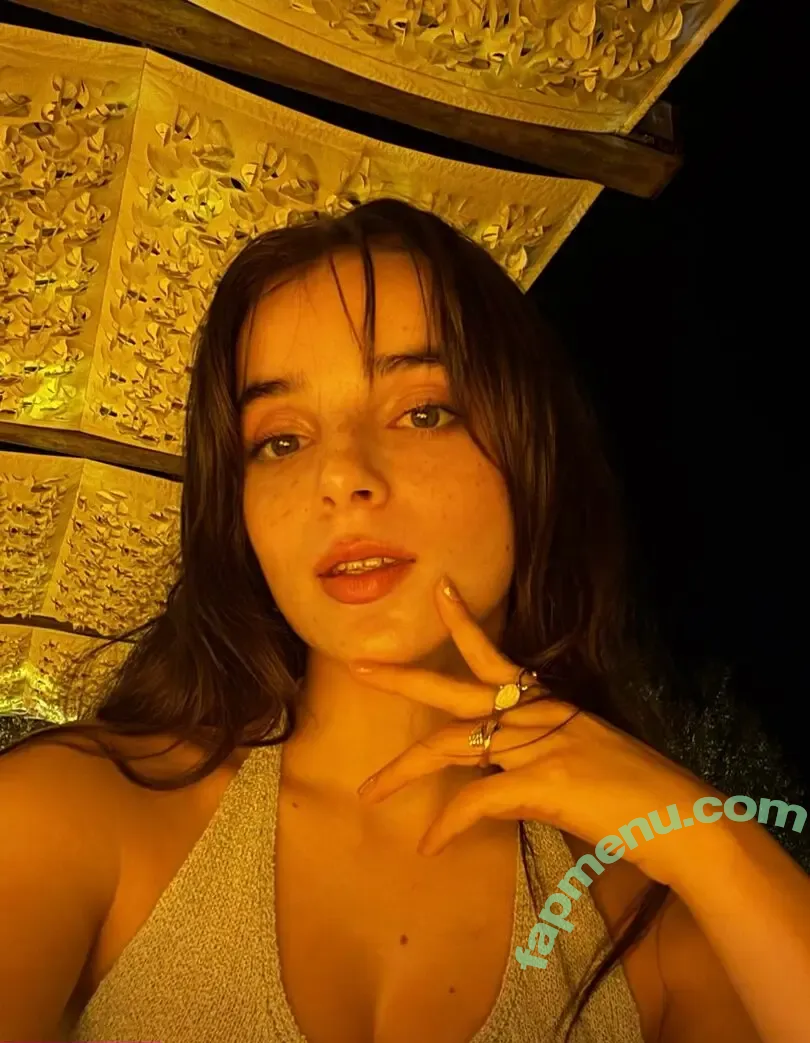 Semiraminta nude photo #0022 (Yeliz Korkmaz)