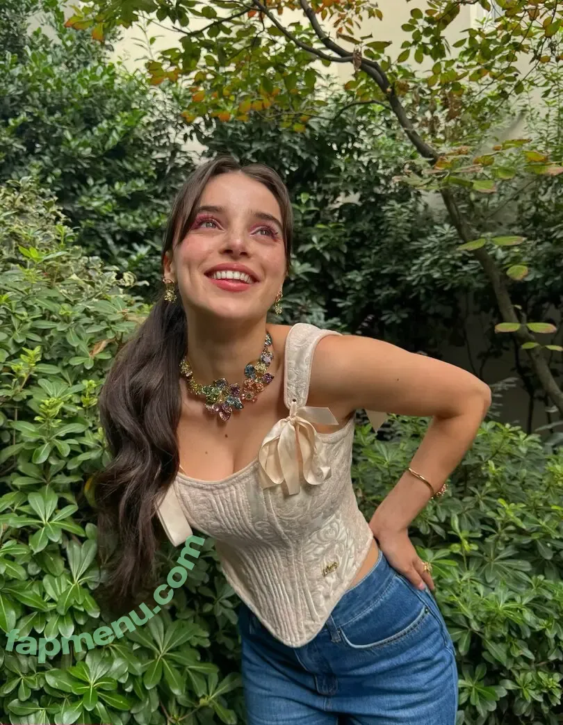 Semiraminta nude photo #0034 (Yeliz Korkmaz)