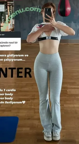 senamiaonline / senamiakalip nude photo #0025