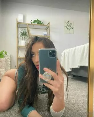 senioryear / Alexis / senioryearnetflix nude photo #1014