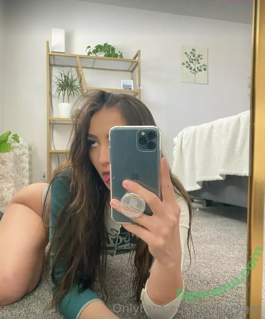 senioryear nude photo #1014 (Alexis / senioryearnetflix)