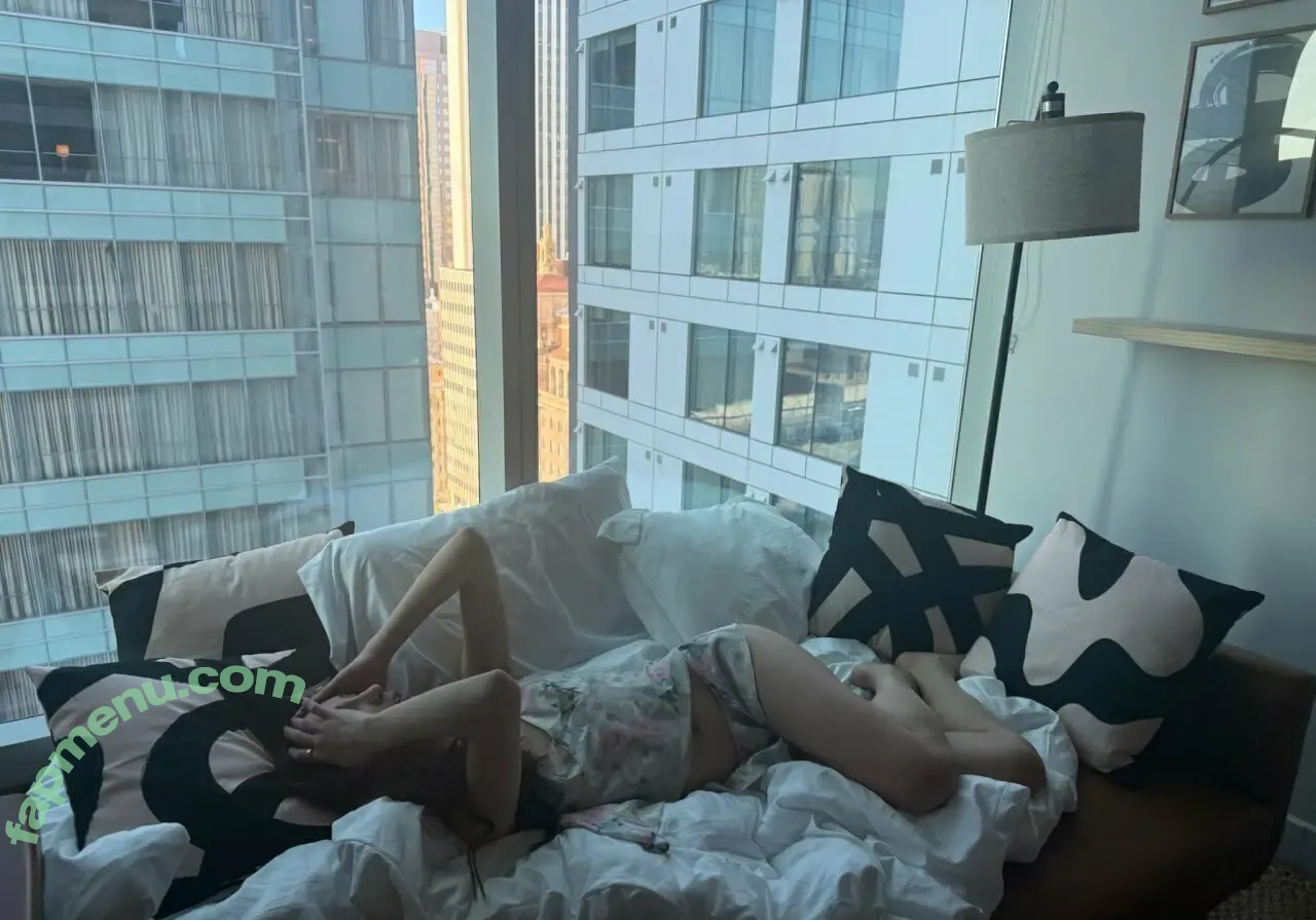 senioryear nude photo #1790 (Alexis / senioryearnetflix)