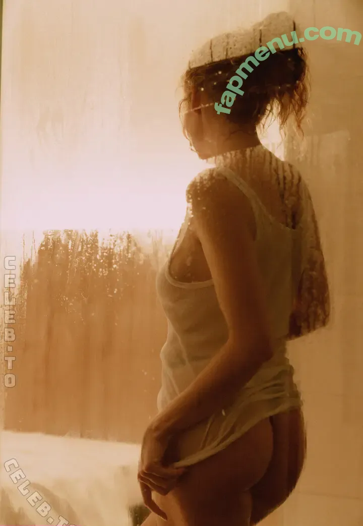 SensualbyDomeni nude photo #0085 (Asti_ / kinkybirds.de)