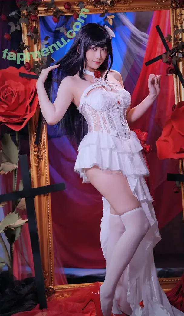 senyeyezi nude photo #0023 (cw)