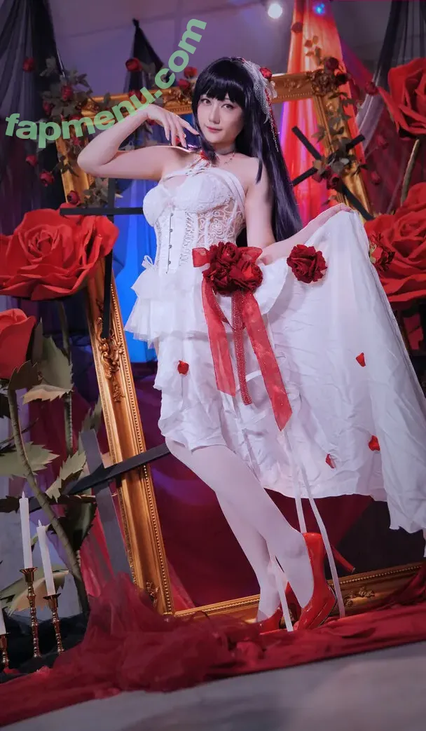 senyeyezi nude photo #0025 (cw)