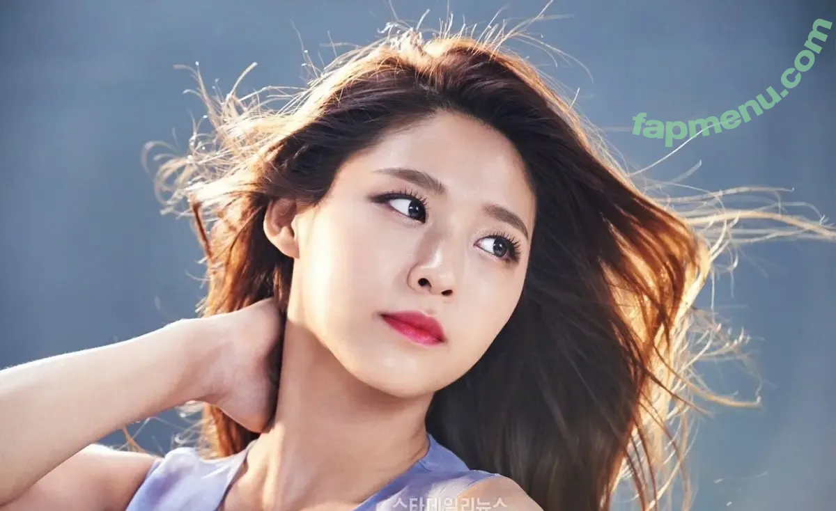 seolhyun nude photo #0007 (seolhyun)