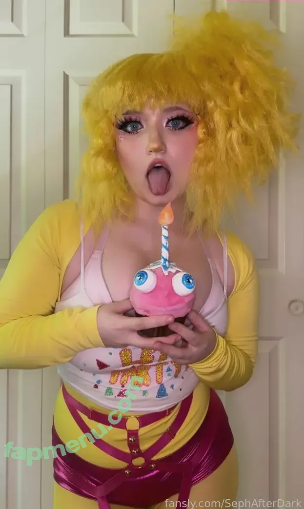 SephAfterDark nude photo #0006 (nowayitssteph / theafterdark_)