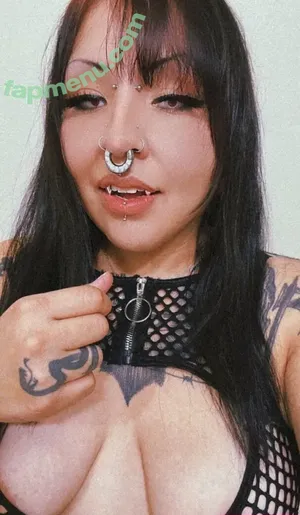 seraphinagrim / serve_seraphina nude photo #0010