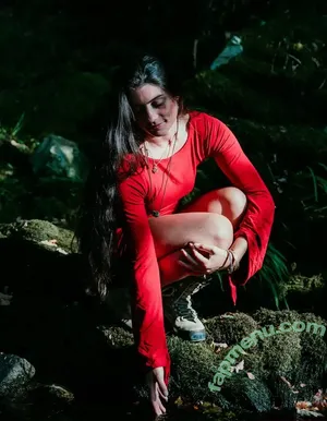 Seren Hawley Plows / Hedgerow Healing / Hedgerow_healing nude photo #0007