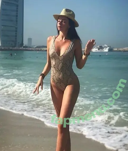Serena Esse nude photo #0120 (_serenaesse_ / esse.s)
