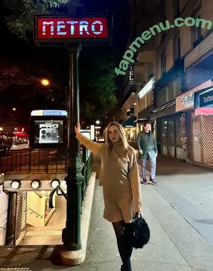 Serena Skybourne / SerenaSkybourne / Serena_Sky1 / serena.00 nude photo #0290