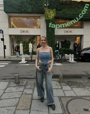 Serena Skybourne / SerenaSkybourne / Serena_Sky1 / serena.00 nude photo #0302