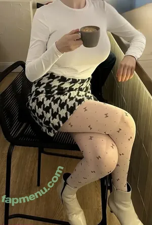 Serena Skybourne / SerenaSkybourne / Serena_Sky1 / serena.00 nude photo #0394