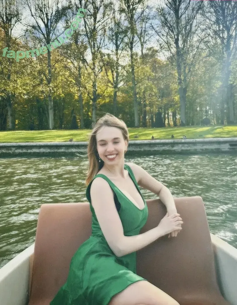 Serena Skybourne nude photo #0147 (SerenaSkybourne / serena.00)