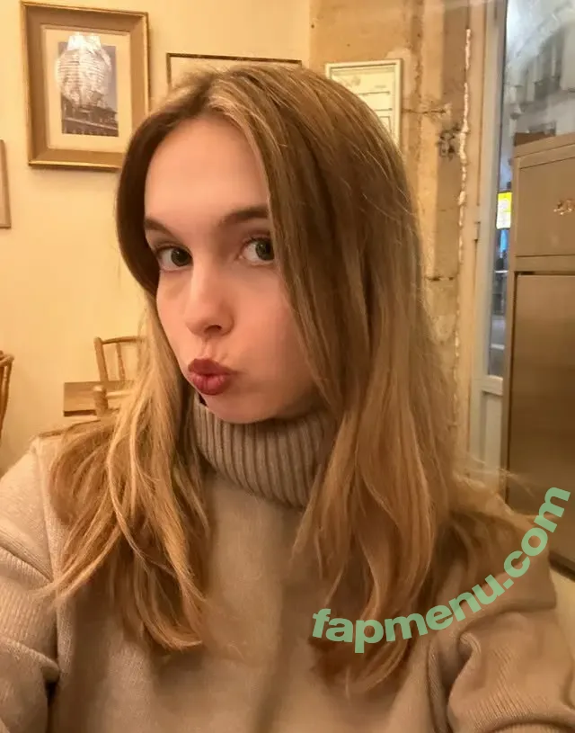 Serena Skybourne nude photo #0287 (SerenaSkybourne / Serena_Sky1 / serena.00)