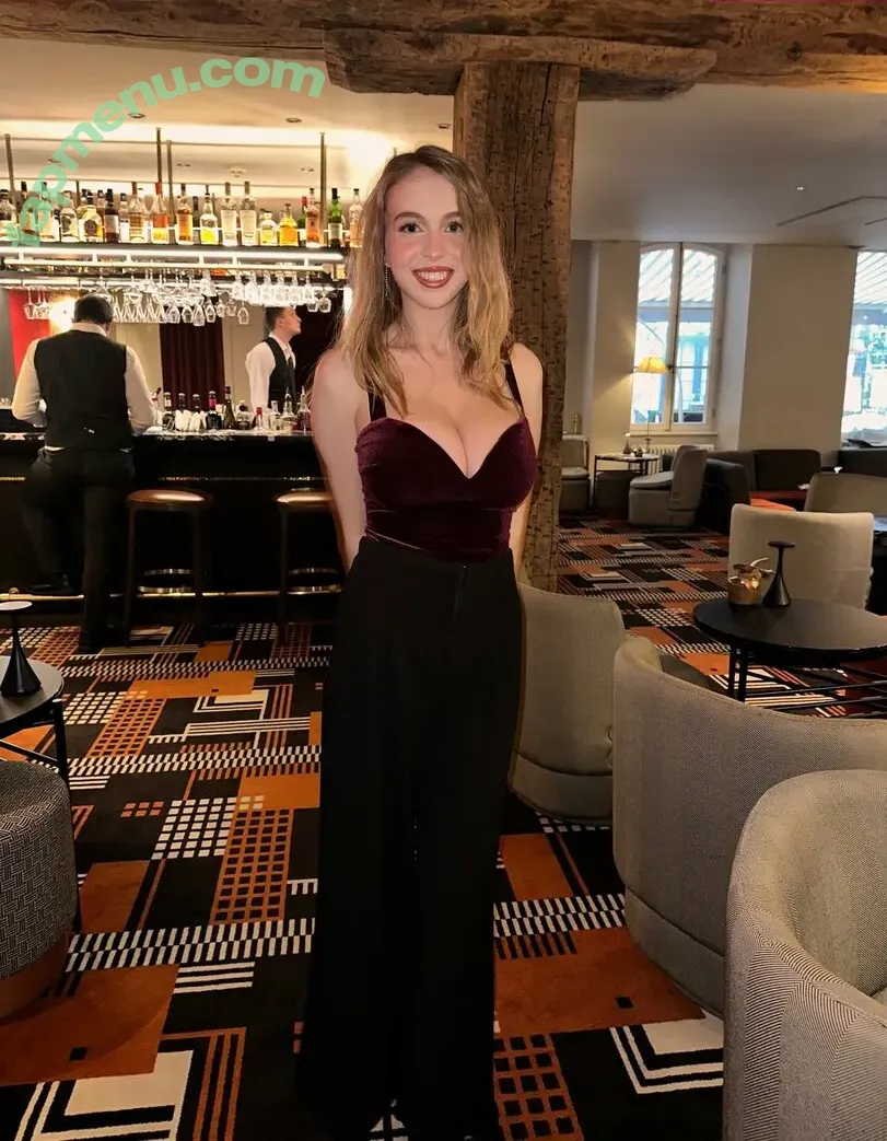 Serena Skybourne nude photo #0339 (SerenaSkybourne / Serena_Sky1 / serena.00)