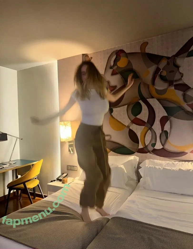 Serena Skybourne nude photo #0378 (SerenaSkybourne / Serena_Sky1 / serena.00)