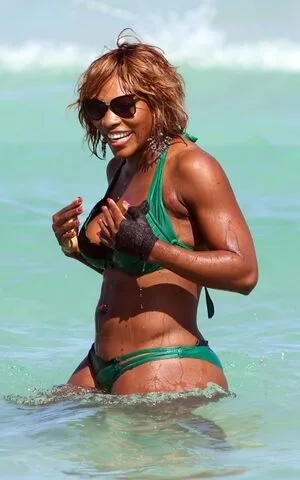 Serena Williams / serenawilliams nude photo #0255