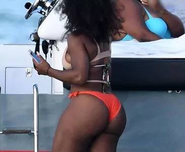 Serena Williams / serenawilliams nude photo #0351