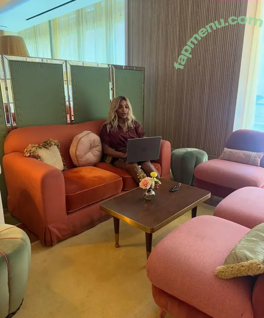 Serena Williams nude photo #0544 (serenawilliams)