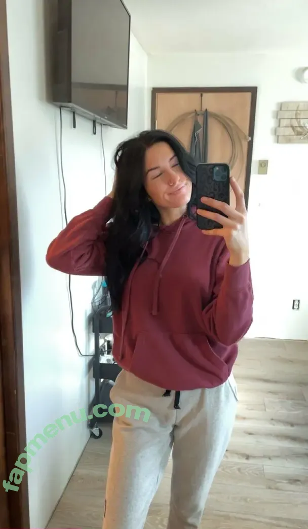 serenaaquino nude photo #0022 (serenaaquinnotv)