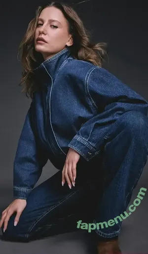 Serenay Sarıkaya / Serenay Sarikaya / serenayss nude photo #0028