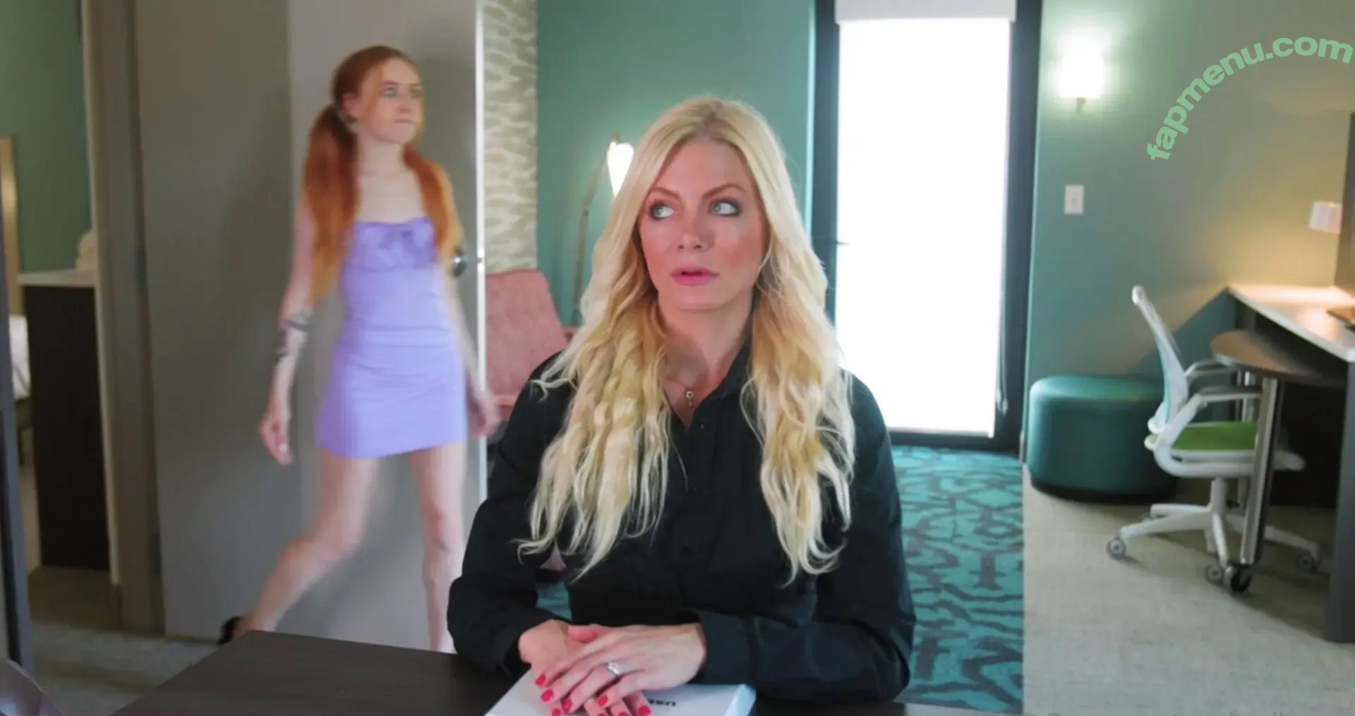 Serene Siren nude photo #0445 (serenesiren / serenesirenx)