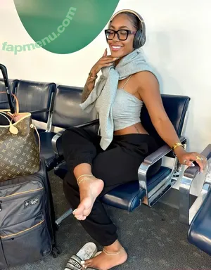 Serenity Grace / Nenee.xo / yoko1525 nude photo #0035