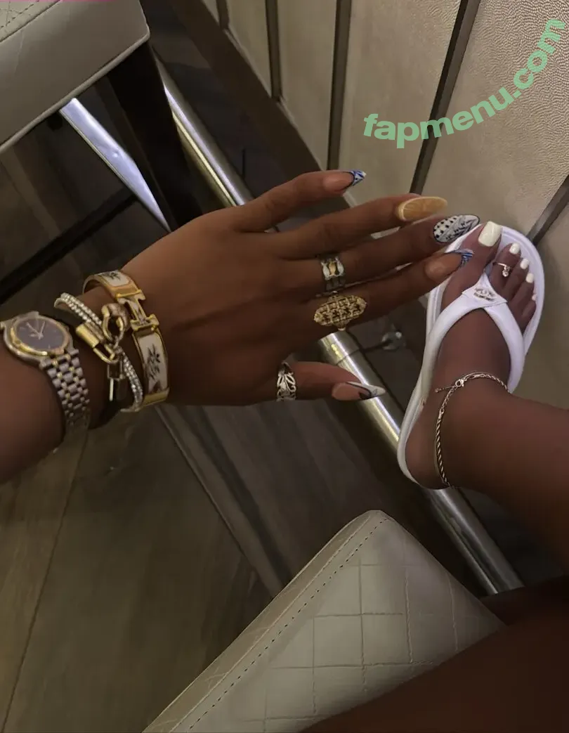 Serenity Grace nude photo #0027 (Nenee.xo / yoko1525)