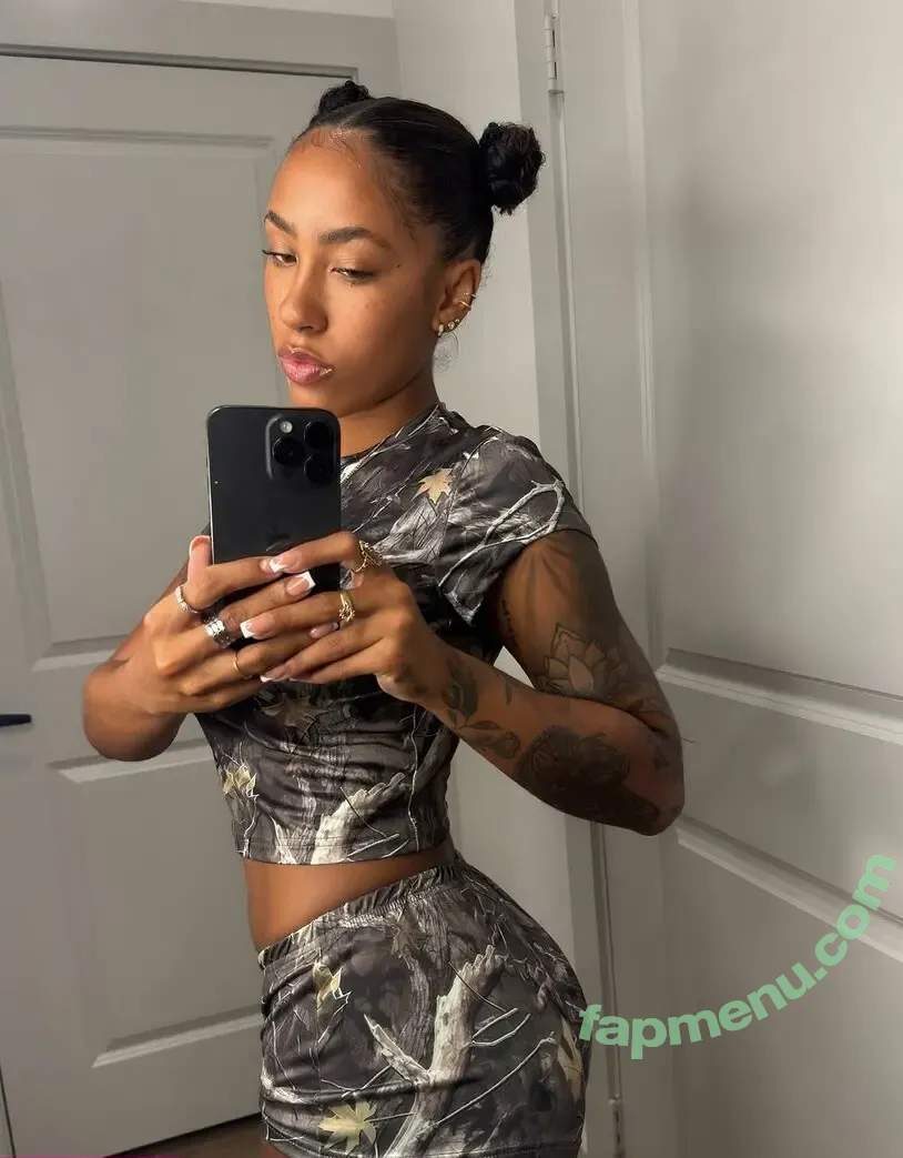 Serenity Grace nude photo #0046 (Nenee.xo / yoko1525)