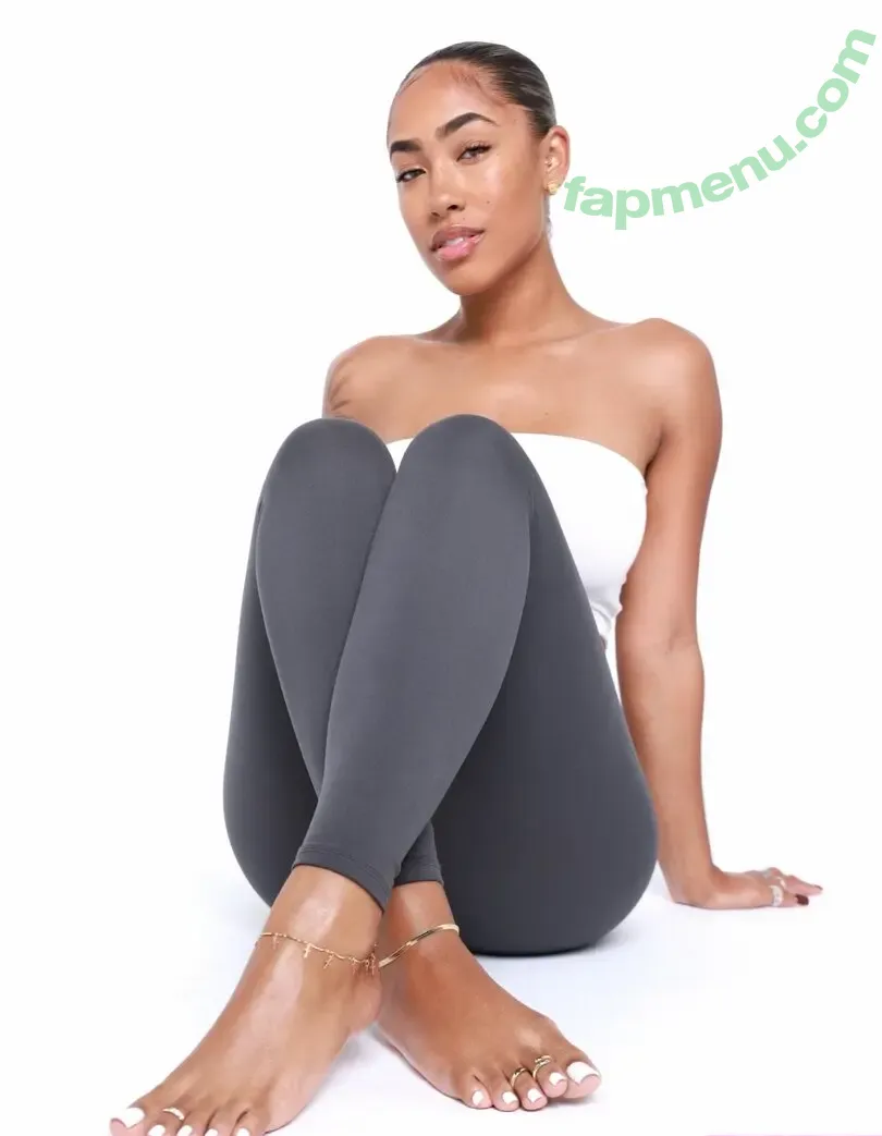 Serenity Grace nude photo #0064 (Nenee.xo / yoko1525)