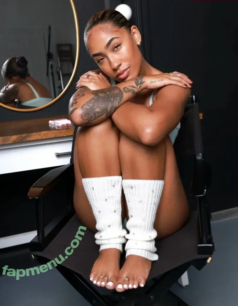 Serenity Grace nude photo #0075 (Nenee.xo / yoko1525)