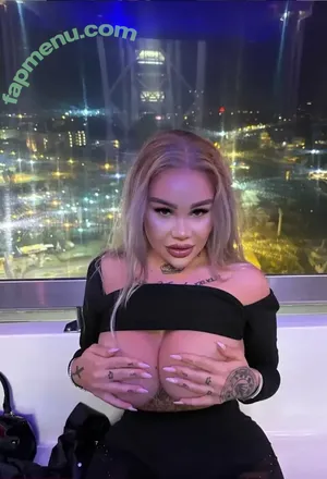  nude photo #0001