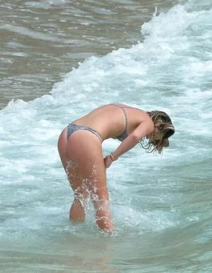 Serinda Swan / serindaswan nude photo #0041