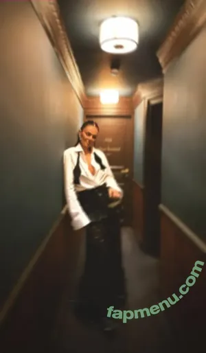 Serinda Swan / serindaswan nude photo #0795