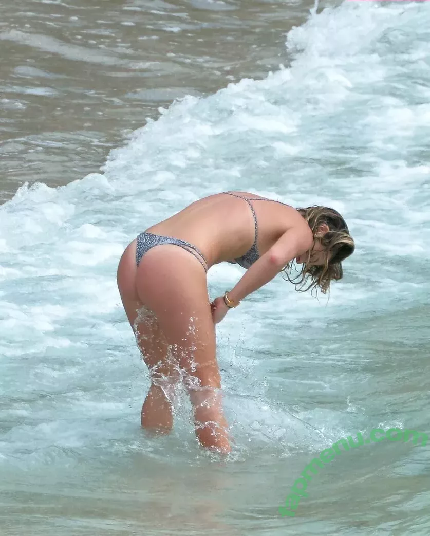 Serinda Swan nude photo #0041 (serindaswan)