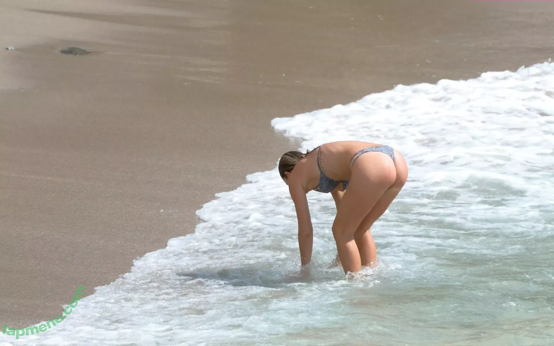 Serinda Swan nude photo #0237 (serindaswan)
