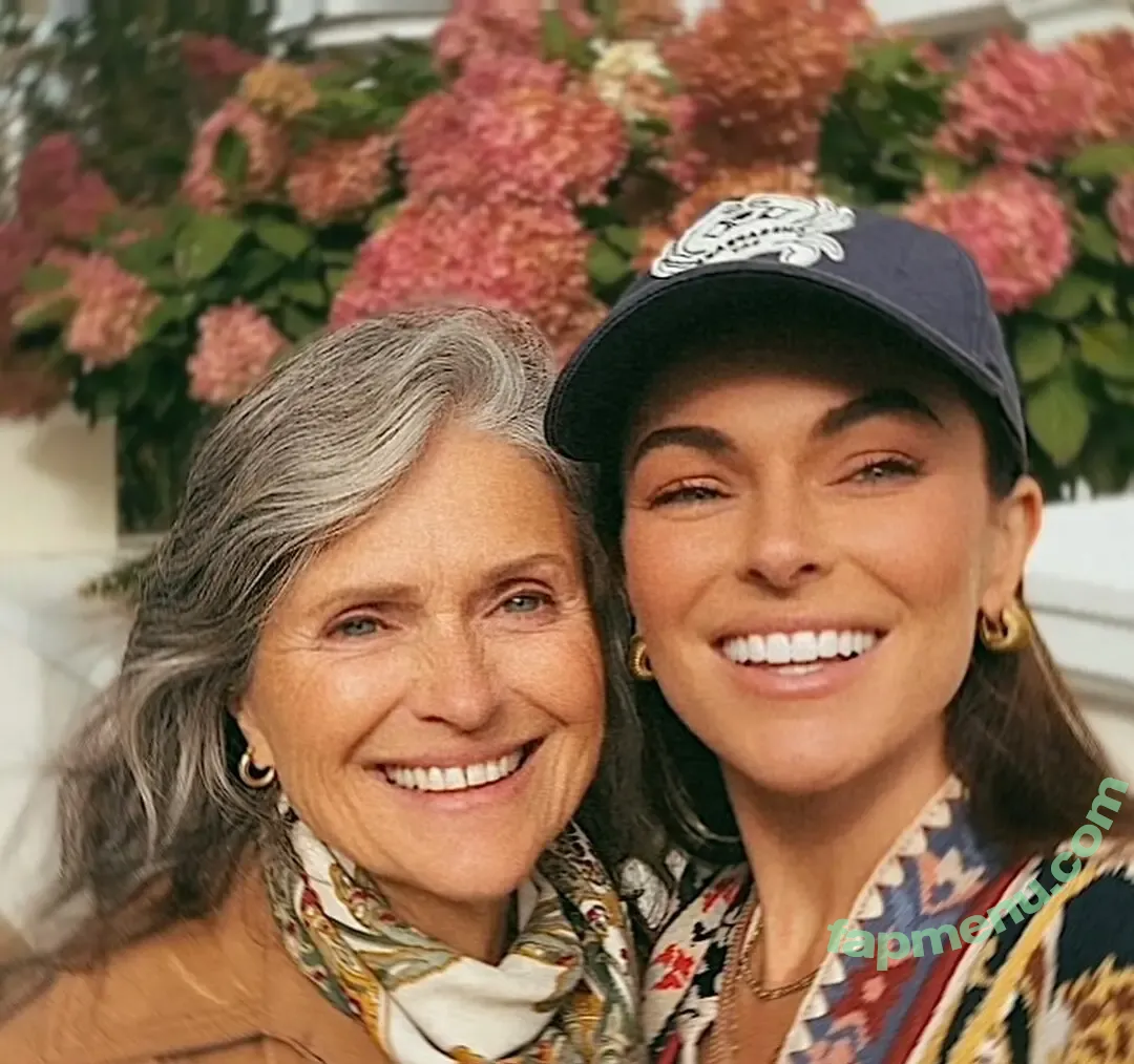 Serinda Swan nude photo #0740 (serindaswan)