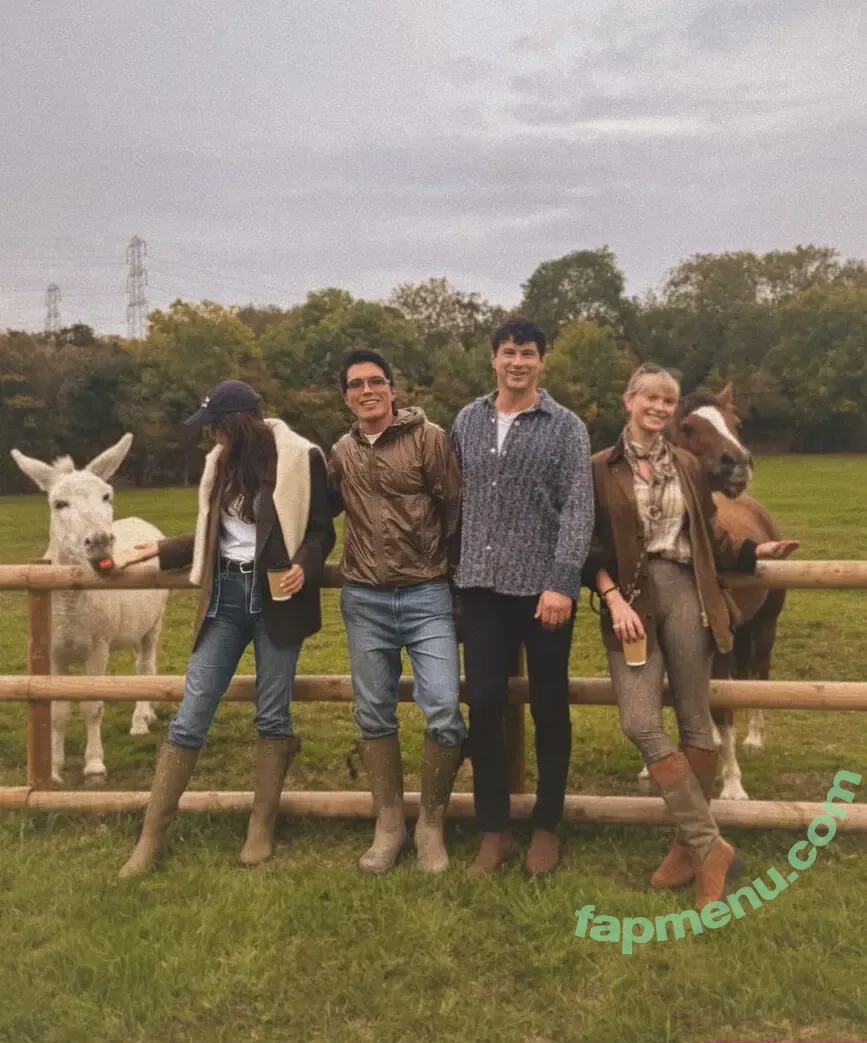 Serinda Swan nude photo #0746 (serindaswan)