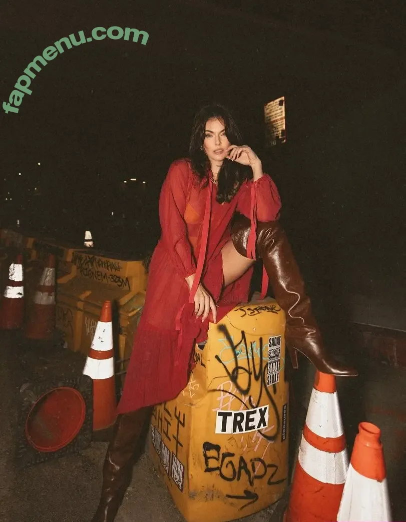 Serinda Swan nude photo #0747 (serindaswan)