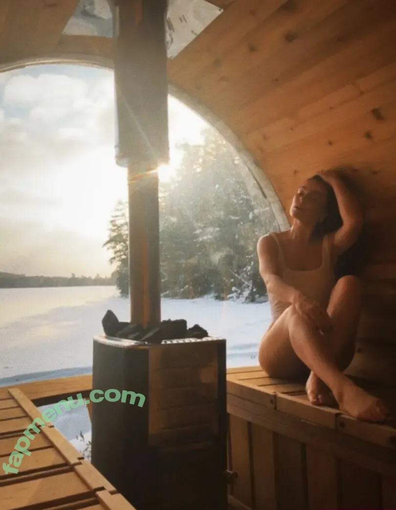 Serinda Swan nude photo #0773 (serindaswan)