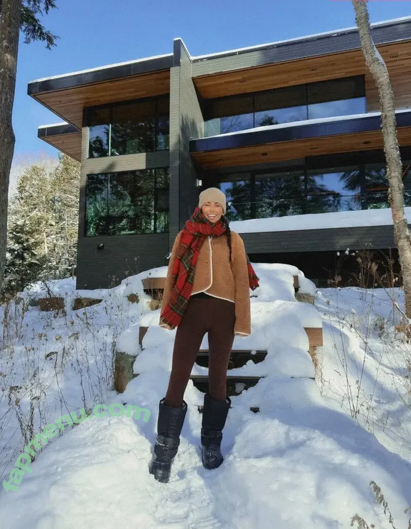 Serinda Swan nude photo #0783 (serindaswan)