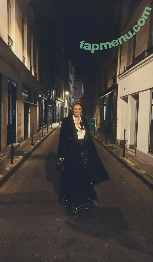 Serinda Swan nude photo #0796 (serindaswan)