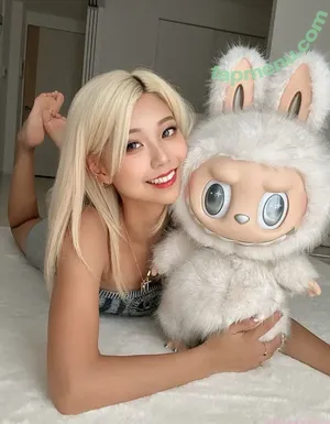 serizawarino305 / serizawarino nude photo #0027