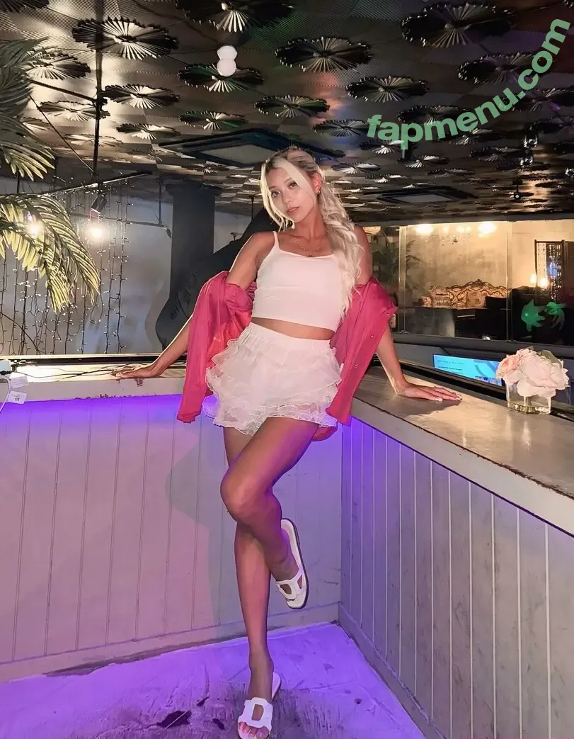 serizawarino305 nude photo #0030 (serizawarino)