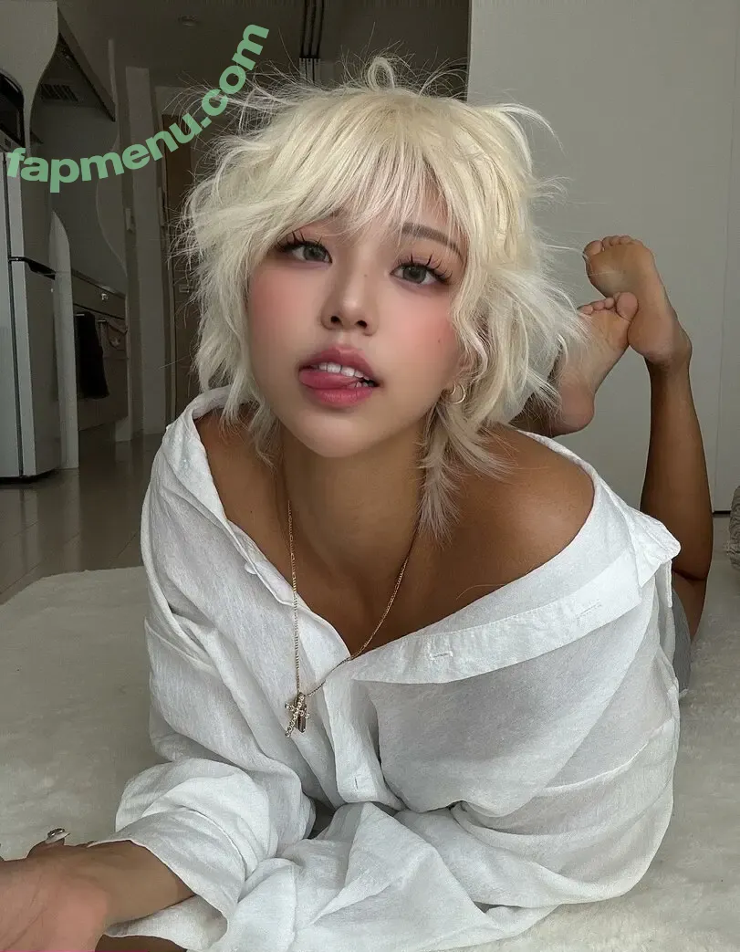 serizawarino305 nude photo #0032 (serizawarino)