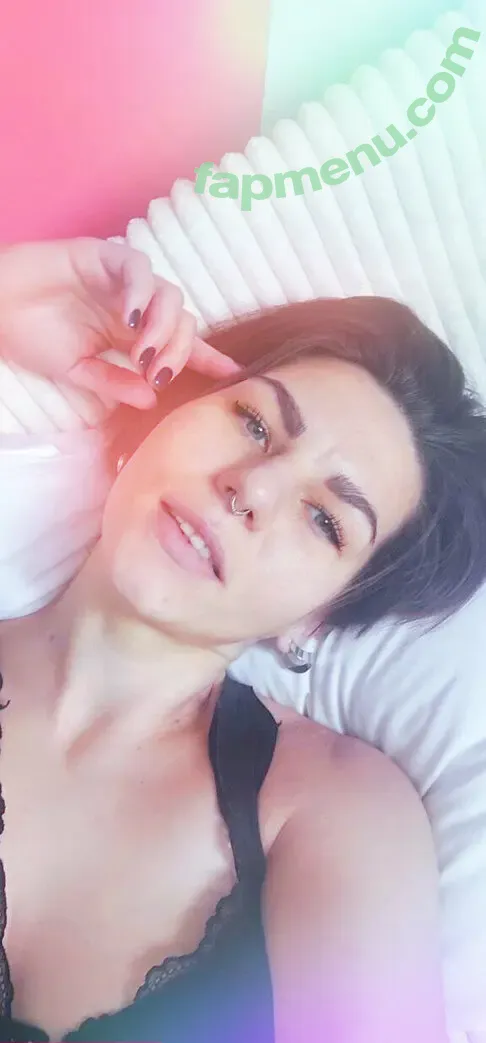 servetoashley nude photo #0018 (servetoashley)
