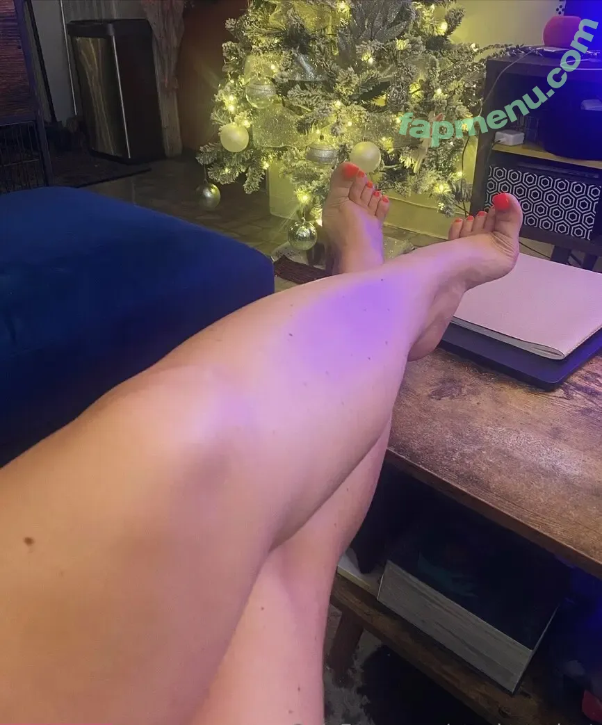 servingvelvet nude photo #0130 (just_call_me_lana)