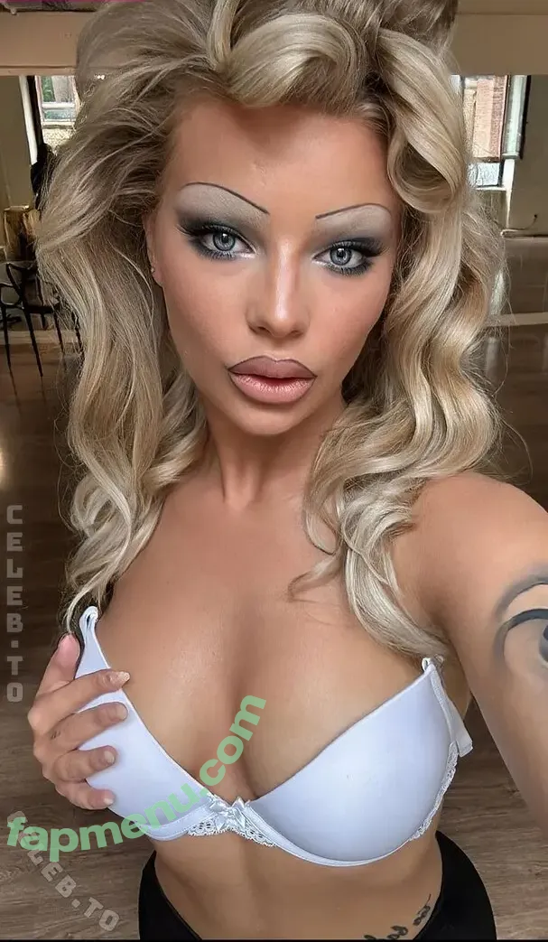 Setuila nude photo #0006 (Setuila)