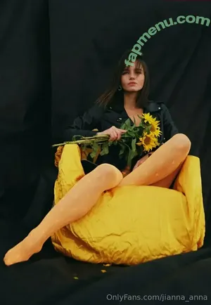 sex_in_california / californiaowerri nude photo #0023